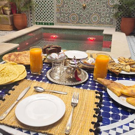 Riad Diamant Bleu Фес Екстериор снимка