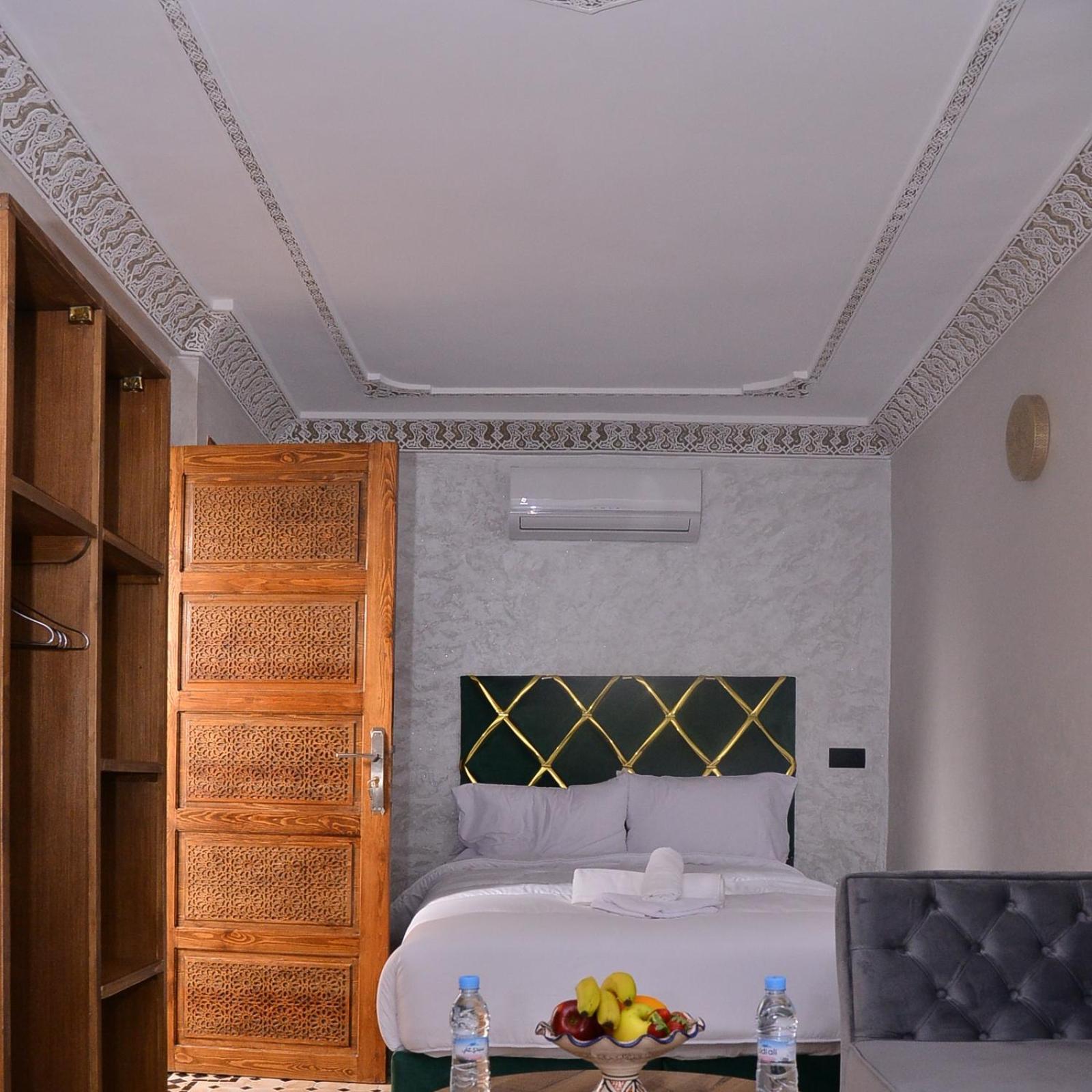 Riad Diamant Bleu Фес Екстериор снимка